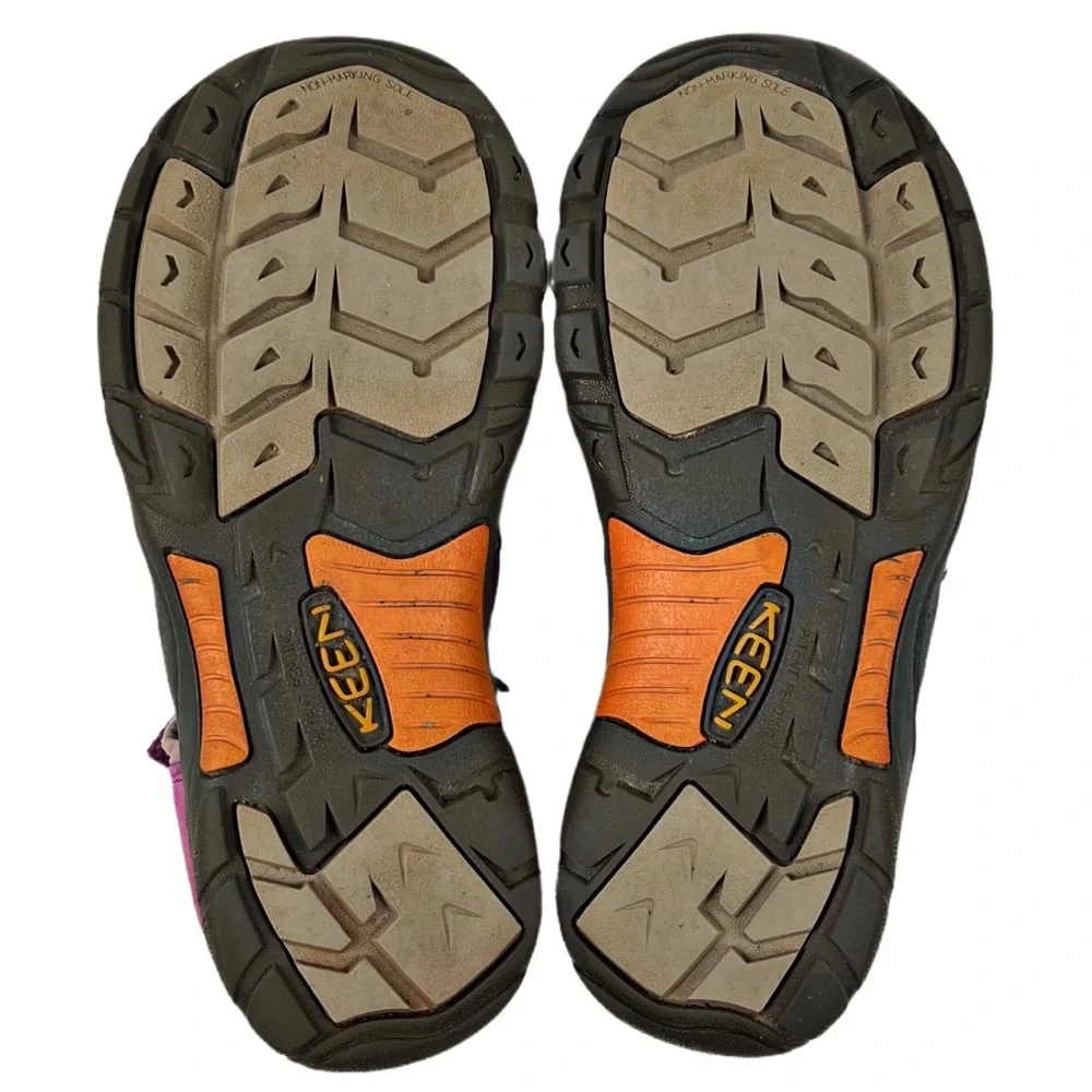 Keen Mens 1006571 Waterproof Hiking Trail Sandals Size 6